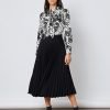 Hawes and Curtis Women Black & White Satin Blouse