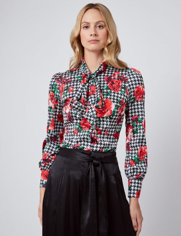 Hawes and Curtis Women Red Rose Satin Blouse