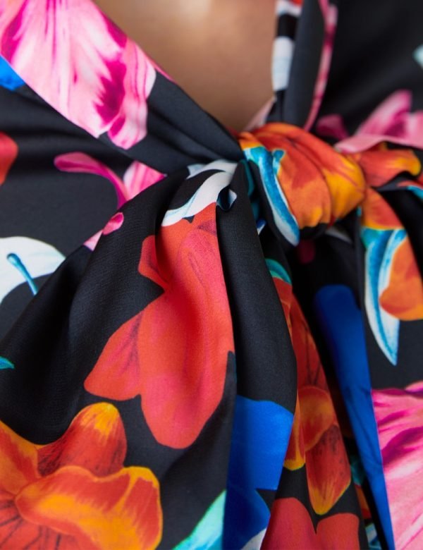 H & C Women Large Lilies Satin Blouse