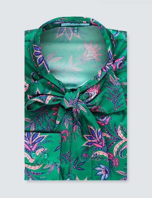H & C Women Fine Flowers Satin Blouse