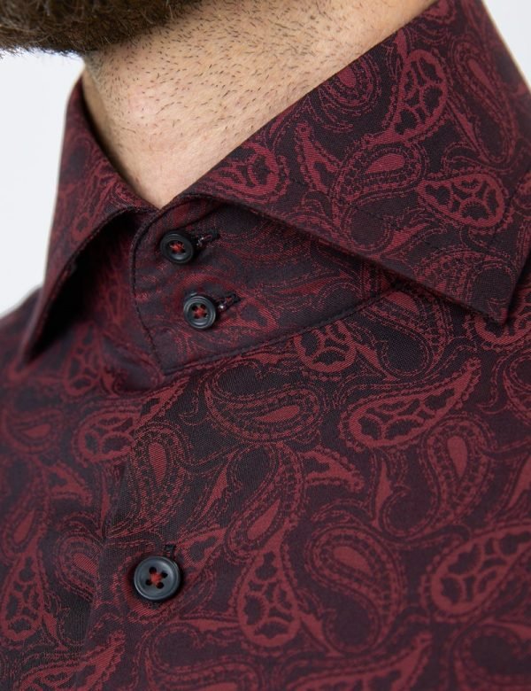 Hawes & Curtis Men Wine & Black York Shirt