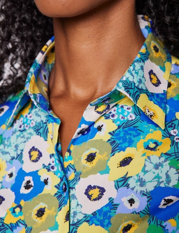 Hawes and Curtis Women Pop Floral Shirt