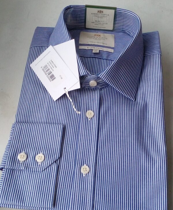 Hawes and Curtis Men's White and Navy Stripe Shirt