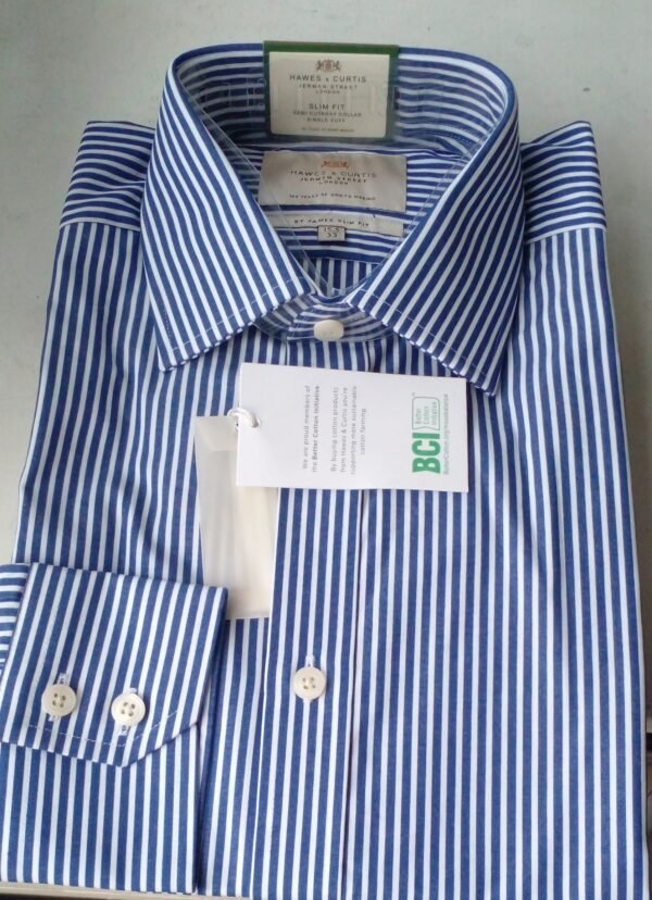 Hawes and Curtis Men's White and Navy Stripe Shirt